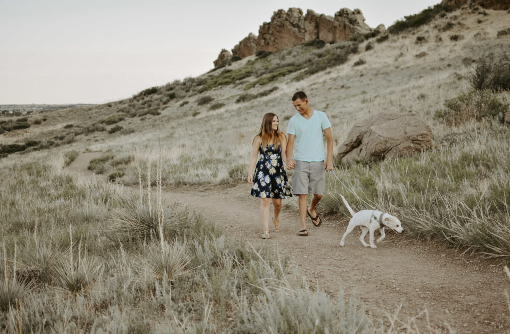 Colorado engagement photos with dogs at Devil's Bone