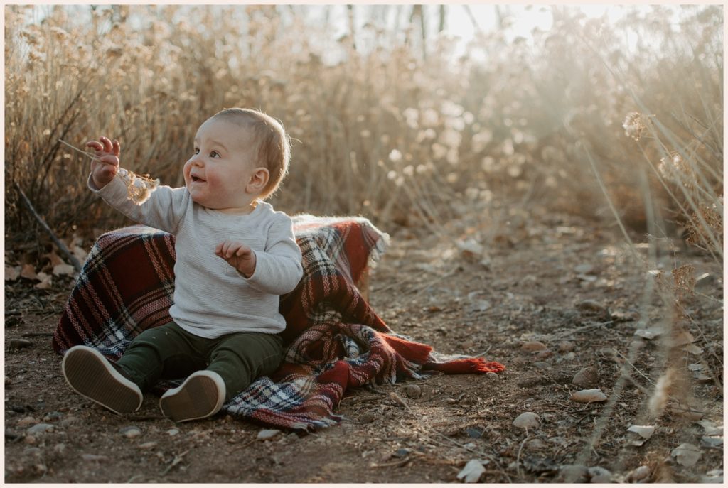 Tips for family photos that will make your toddler smile